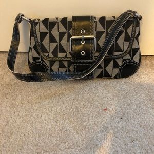 Kenneth Cole Shoulder Bag